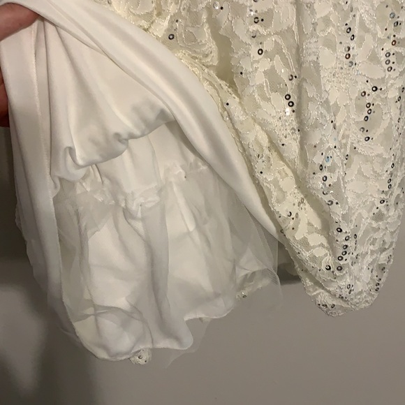 Dress - Picture 3 of 5